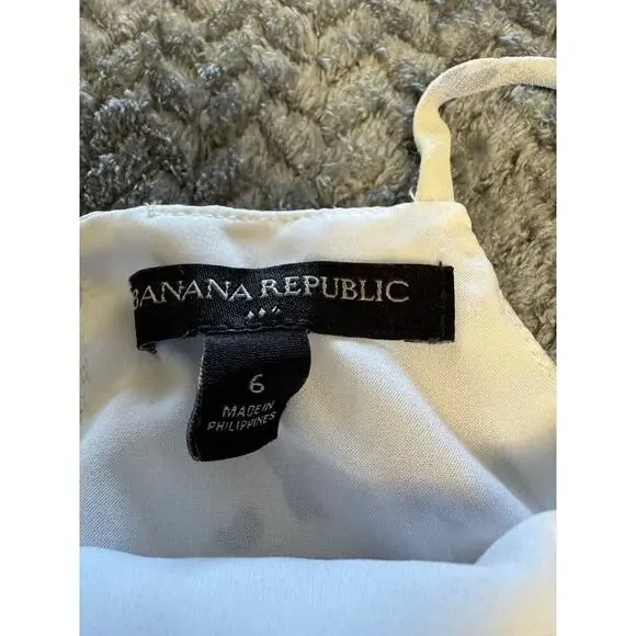 Banana Republic Floral Tiered Gauze Ruffle Dress Size 6 MSR $89.99 Blue Flowers - Picture 3 of 11